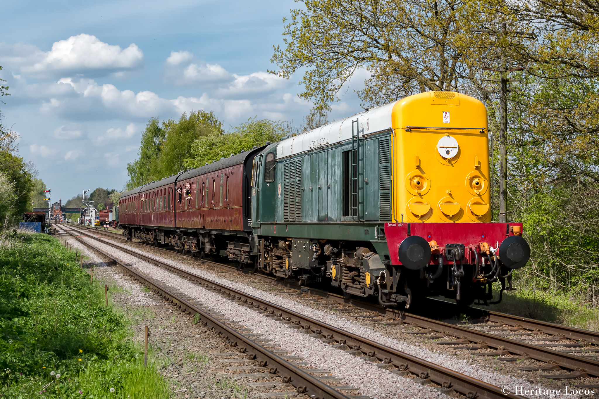Class 20 D8098 on the 2C32 14:45 Loughborough to Rothley Brook at the GCR Diesel Gala 2022